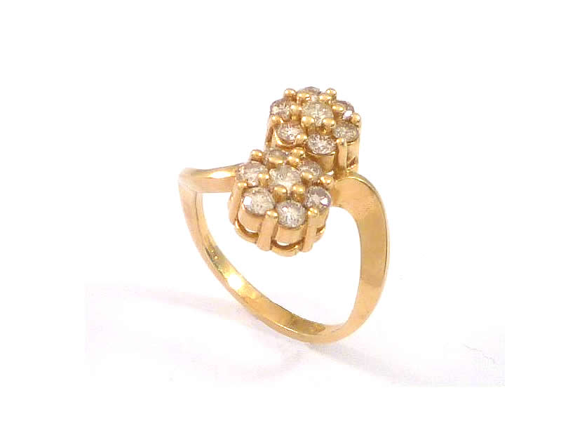 18CT YELLOW GOLD, DIAMOND CLUSTER CROSSOVER RING (1)